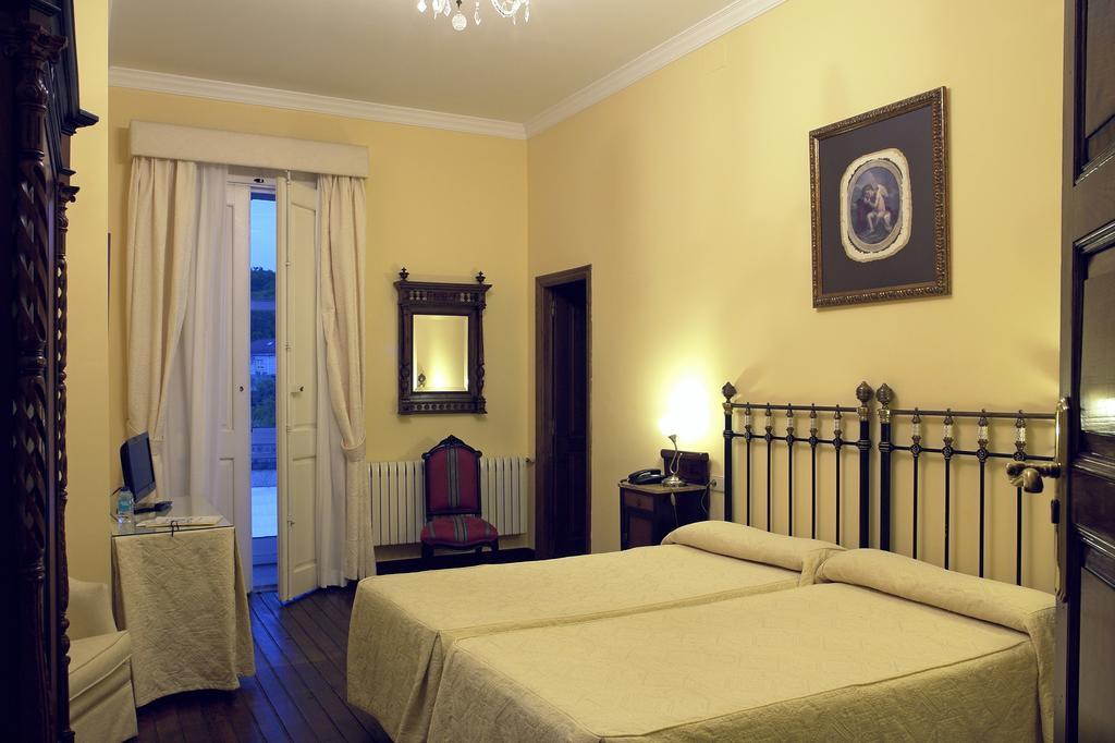 Отель Pazo Almuzara Боборас Экстерьер фото